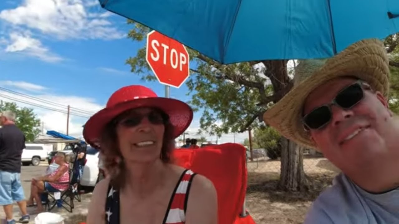 #519 Home Time and the 4th of July The Life of an Owner Operator Flatbed Truck Driver