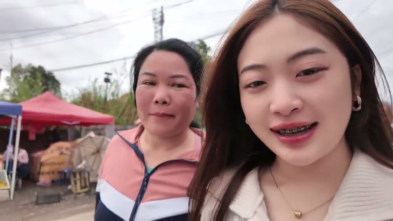 อริสากลับไปเชียงขวางในรอบ 5 ปี เดินตลาดเมือ5ปีก่อนมาทำคลิป🇱🇦✨ | ອາລິສາມາຊຽງຂວາງໃນຮອບ5ປີ 