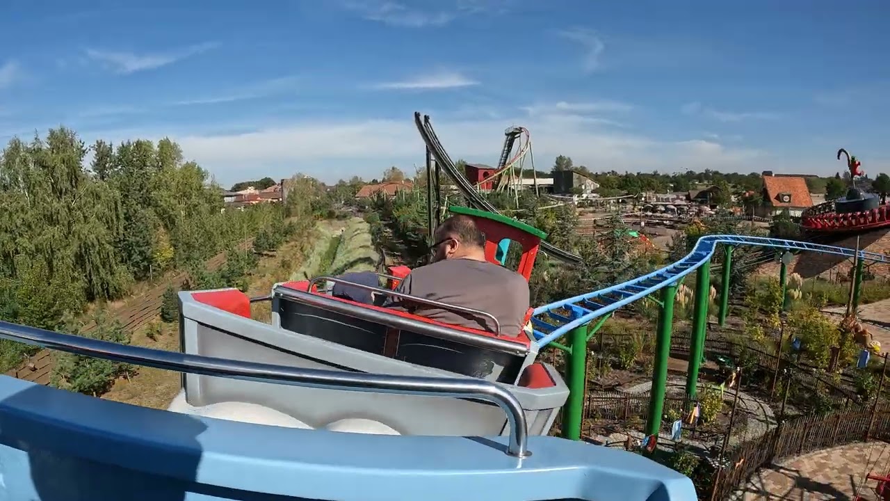 Achterbahn Poggys Wolkenexpress in Karls Erlebnisdorf Elstal, Berlin, onride/POV,
