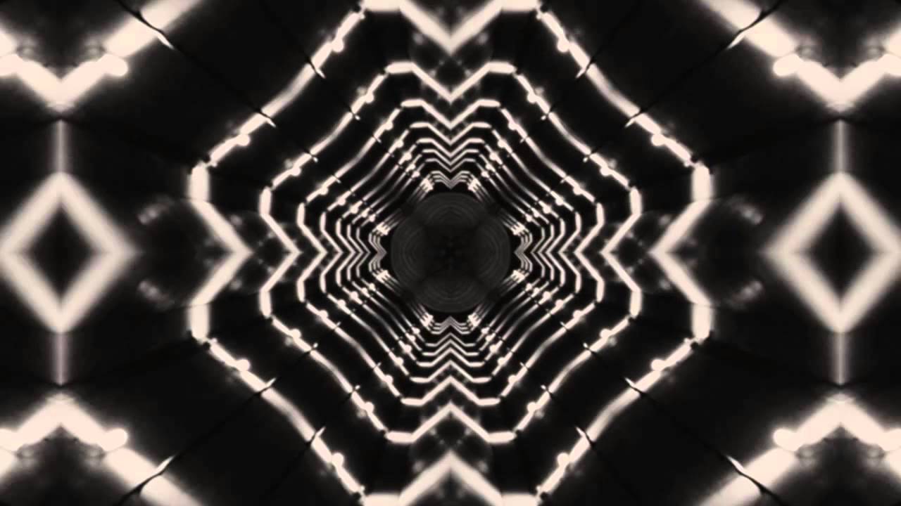 Klaypex - Lighting Up The Dark (feat. Brandon Paddock)