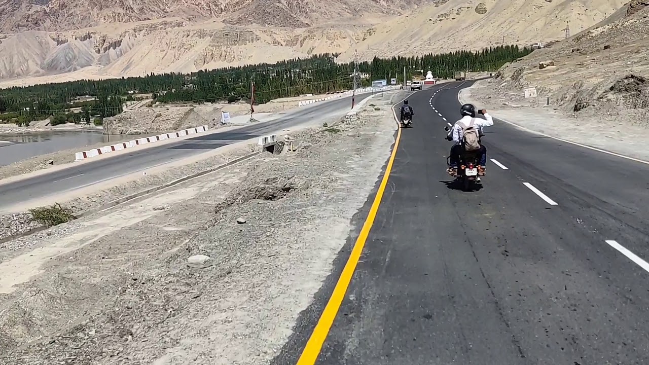 Leh to Sangam valley road view