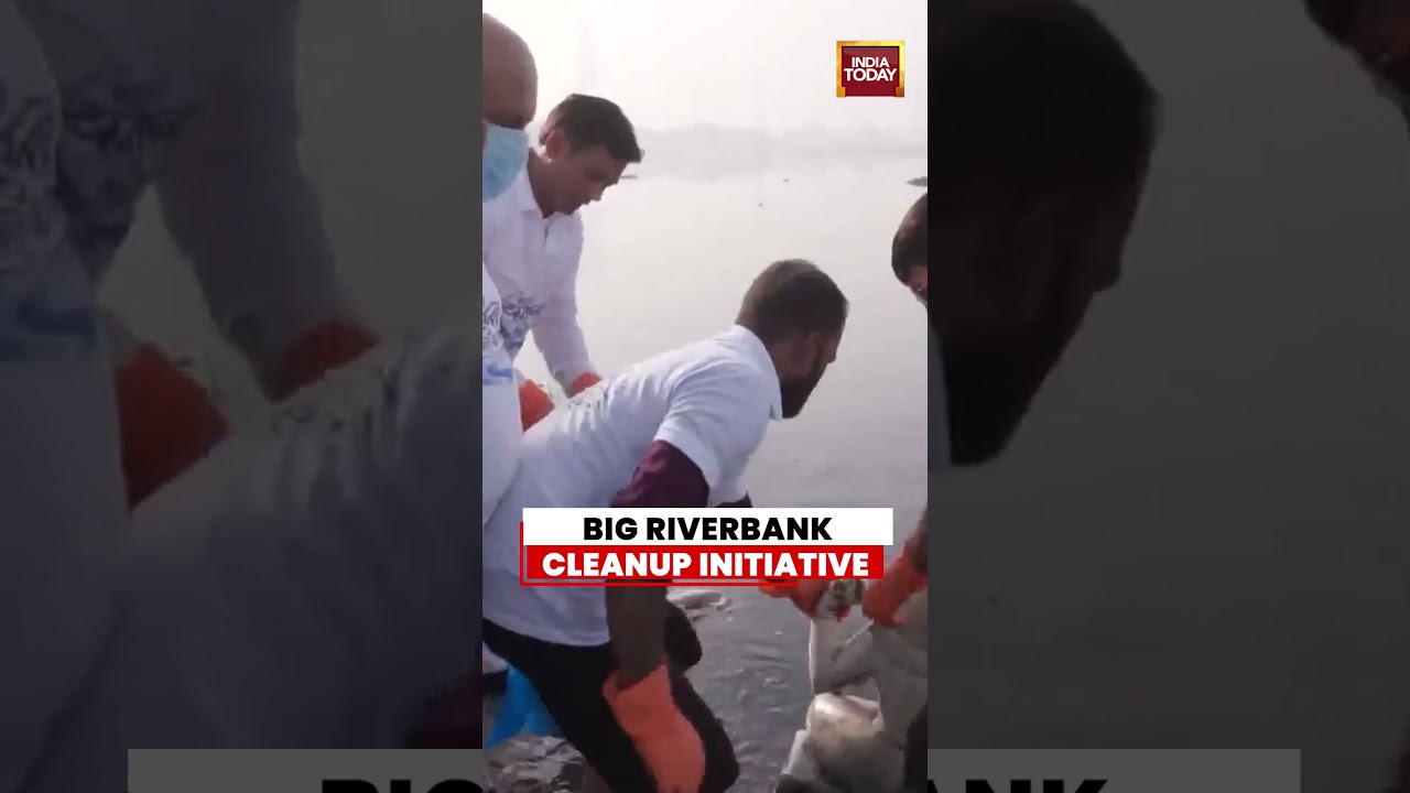 Delhi Assembly Speaker Vijender Gupta Joins Maa Yamuna Cleanliness Drive | 28 Ghats Covered