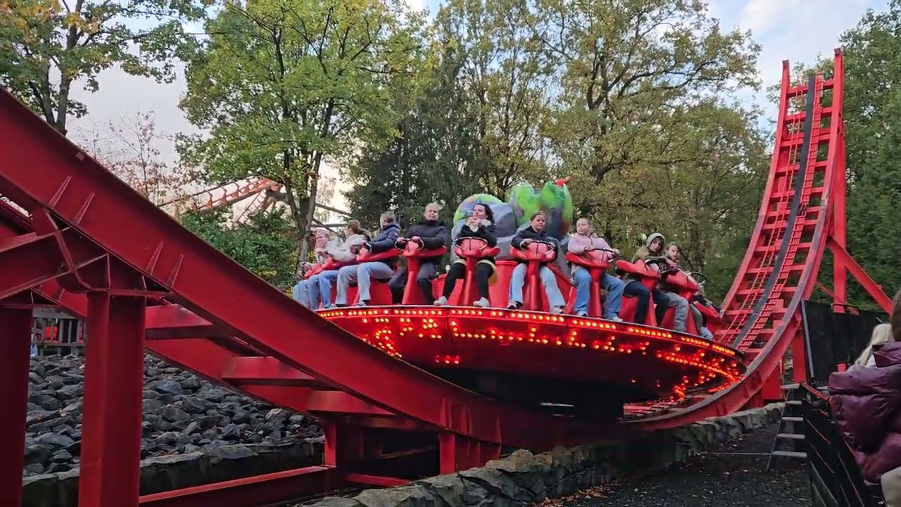 DrakenNest (Offride POV) Avonturenpark Hellendoorn 2025 - Zamperla Mega Disk&acute; O #4k  Rollercoaster
