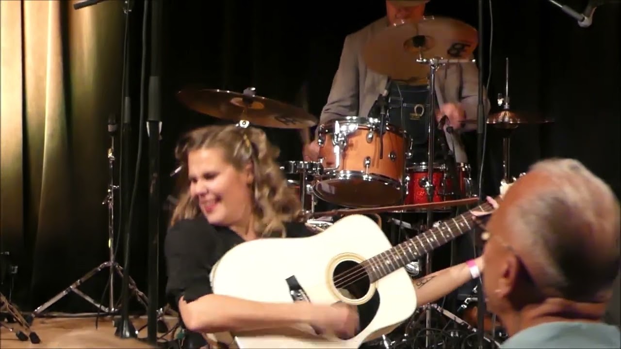 SOPHIE  O ' DELL & the 3-2-1'S - Too Much Attraction - #rockabilly #livemusic  #kustomfestivaltattoo