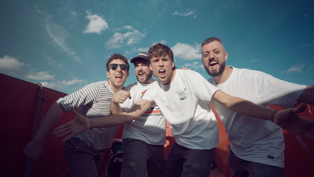 Bacanes - Voz y Tambor (Video Oficial)