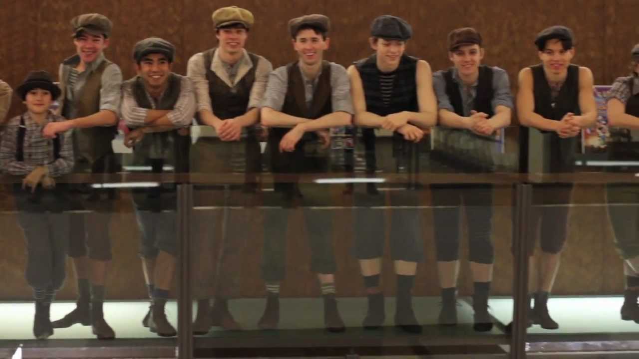 Disney's NEWSIES on Broadway - Macy's Thanksgiving Day Parade 2011
