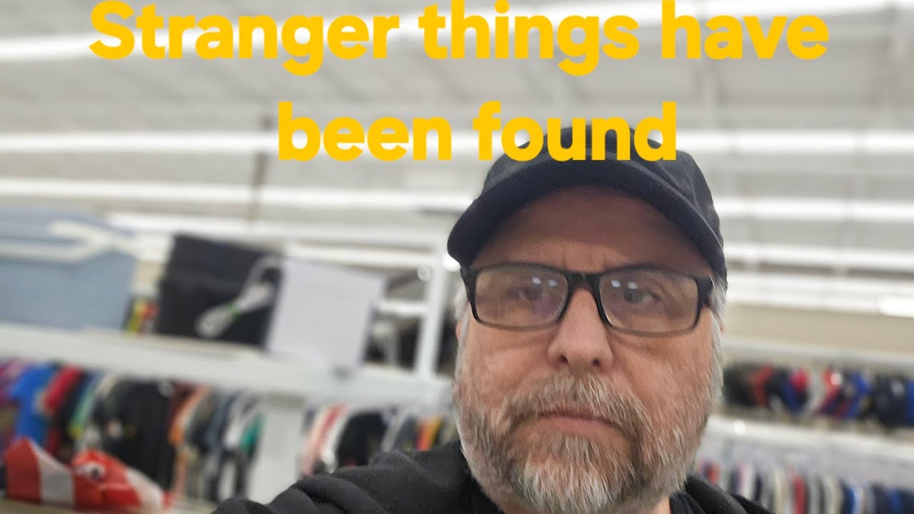 Movies, Star Wars, GI Joe, Marvel, DC and records. Thrift Charity shops. Come Thrift with me.