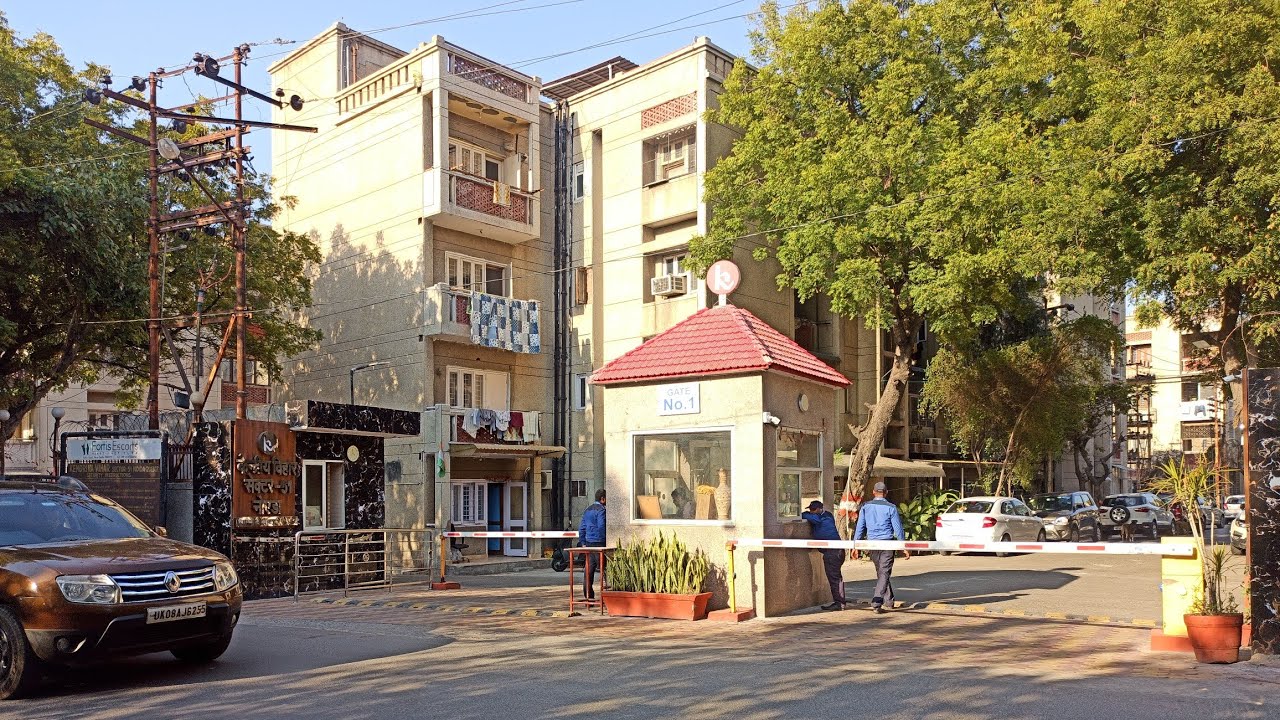 kendriya Vihar Sector 51 noida/flats@SanjaiRealtySolutions