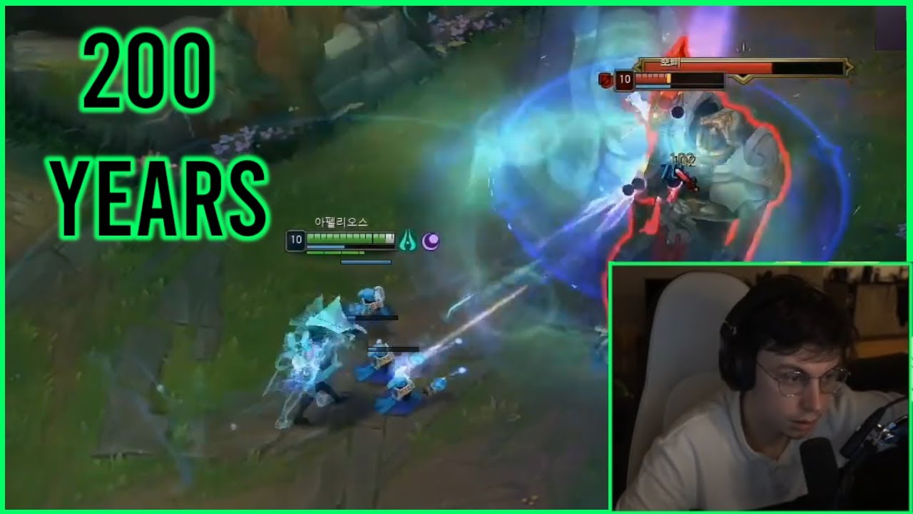 Caedrel Reacts To Deokdam Insane Aphelios Play