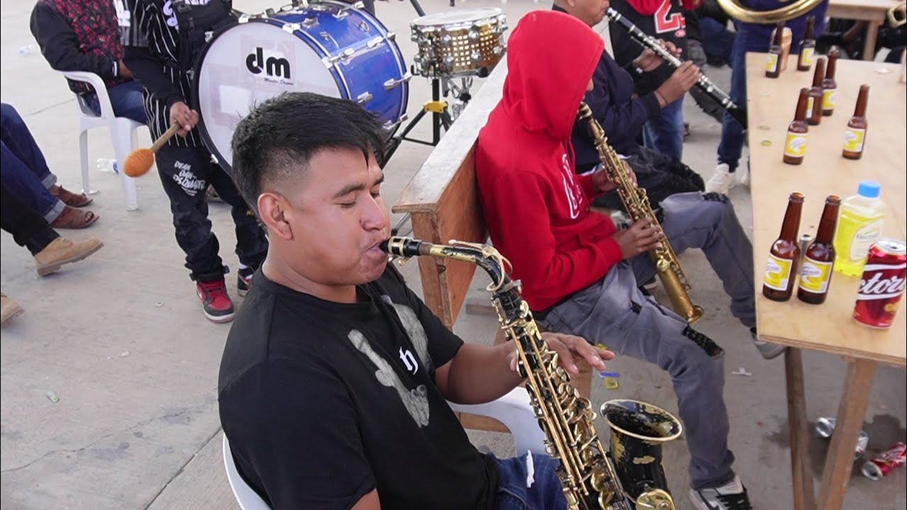 🔥🎺 Mira nomas cuando se juntan estos muchachos hacen Arte con los Instrumentos 
