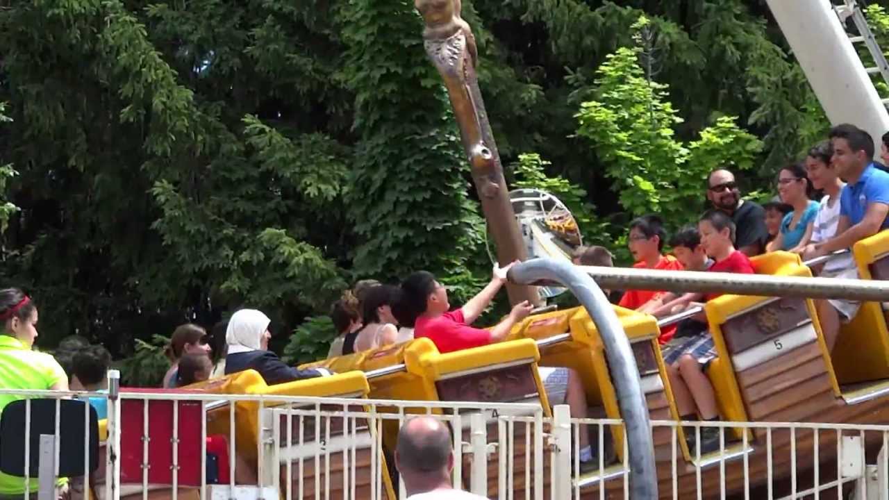 Manège Bateau Pirate à La Ronde - Juin 2012