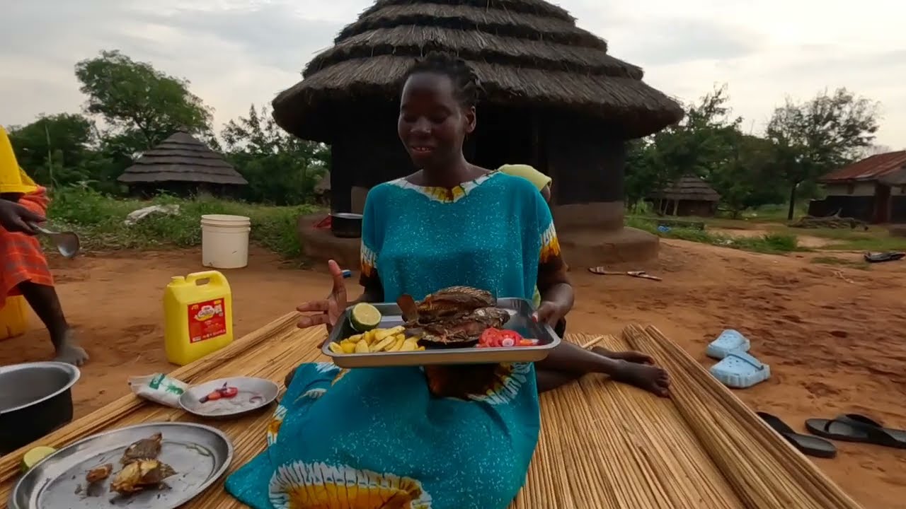 Having The Best Fried Fish in the village / African Village Life 