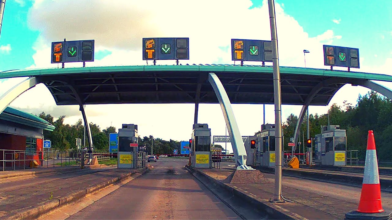Driving from the M6 Toll Road to Nuneaton