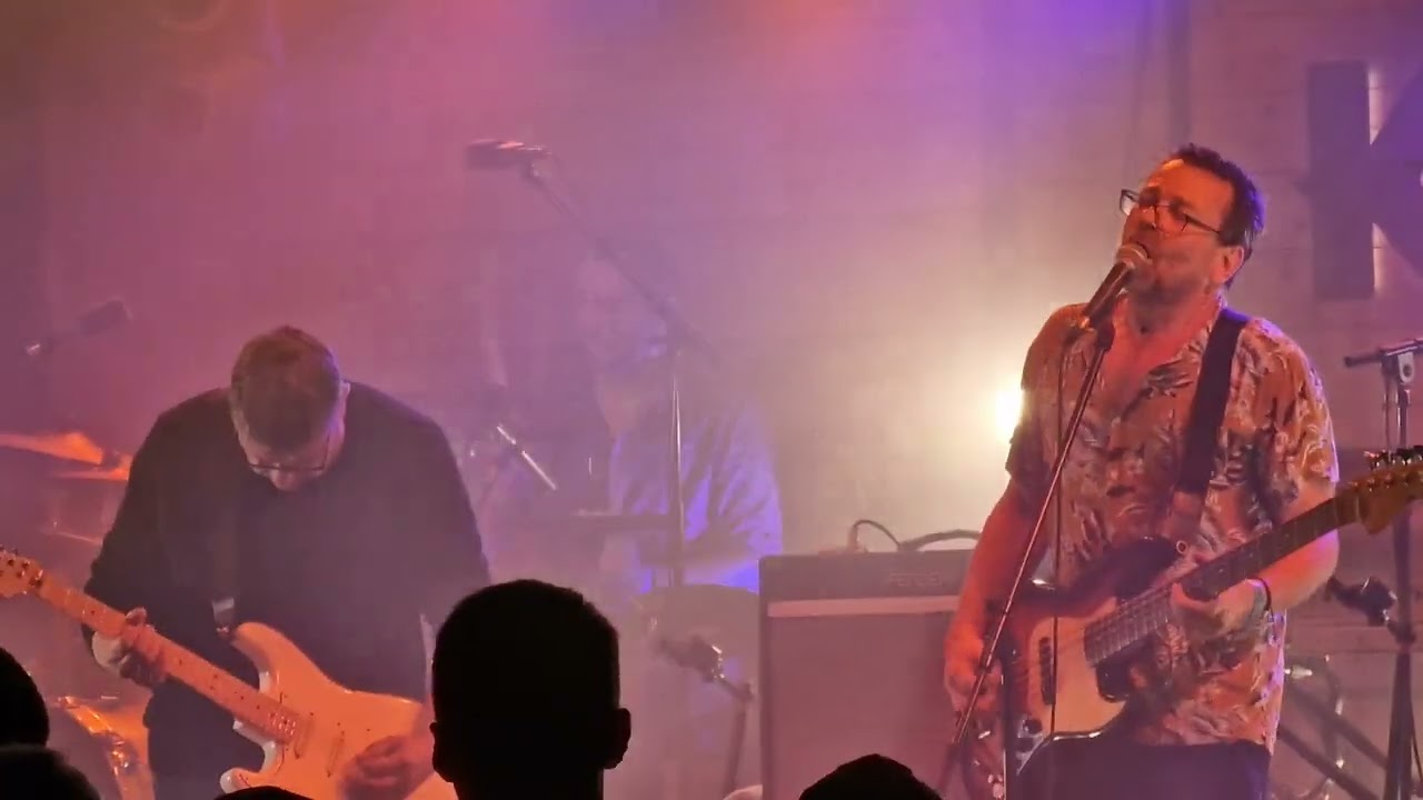 Kispál és a Borz - Etetés - Kobuci 2024