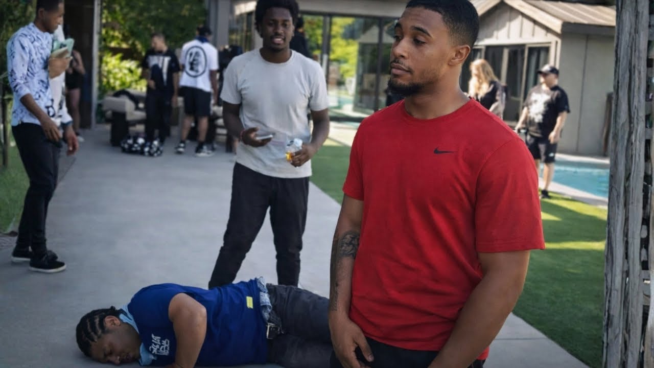 🚨CRIP MAC GETS KNOCCED OUT DID'T KNOW HE WAS F*GHTING A PRO BOXER THIS IS NOT FAIR💥