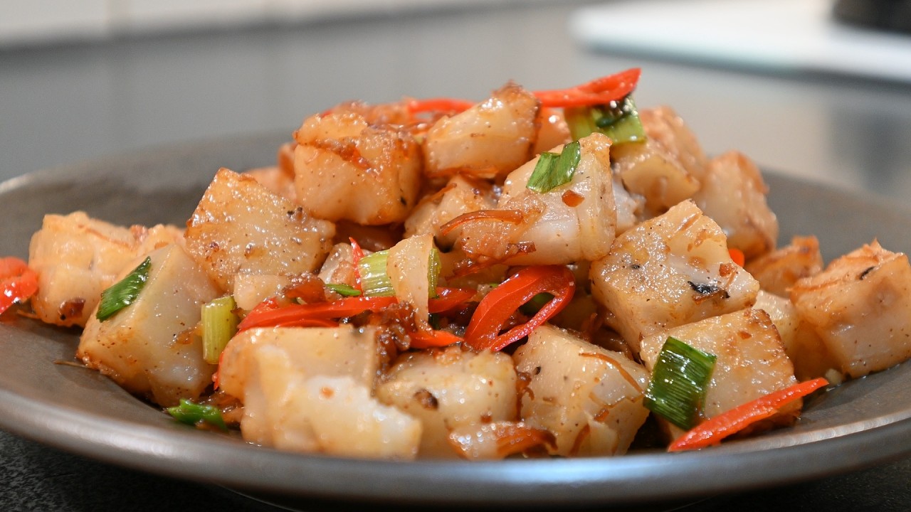 Stir-Fry Turnip Cake with XO Sauce in True Hong Kong Fashion 👍🏻😋 #cookingathome