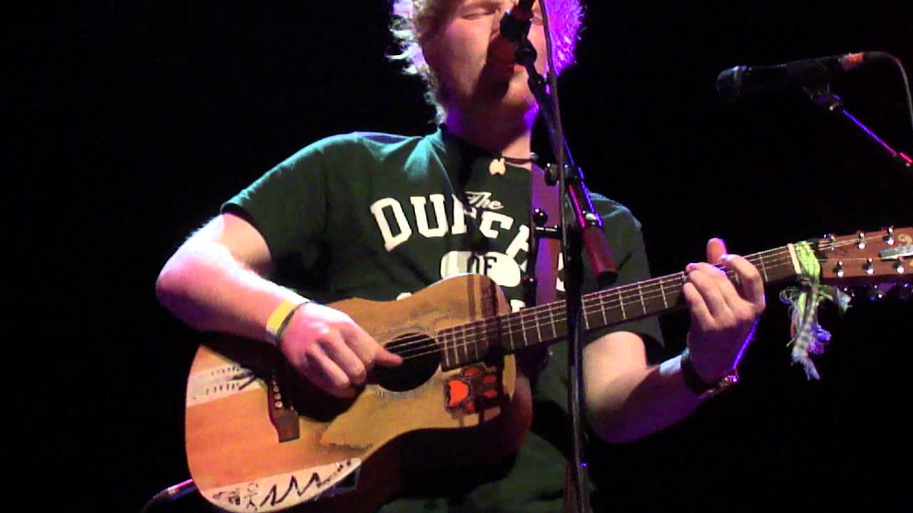 Ed Sheeran - Lego House @ Crossing Border Festival, Den Haag 19-11-2011