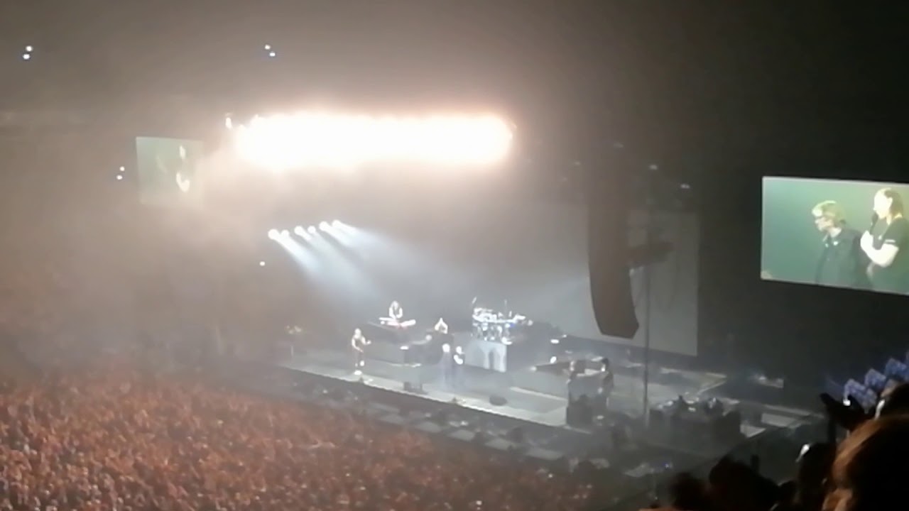 Nightwish (Hartwall arena) thank you-speech