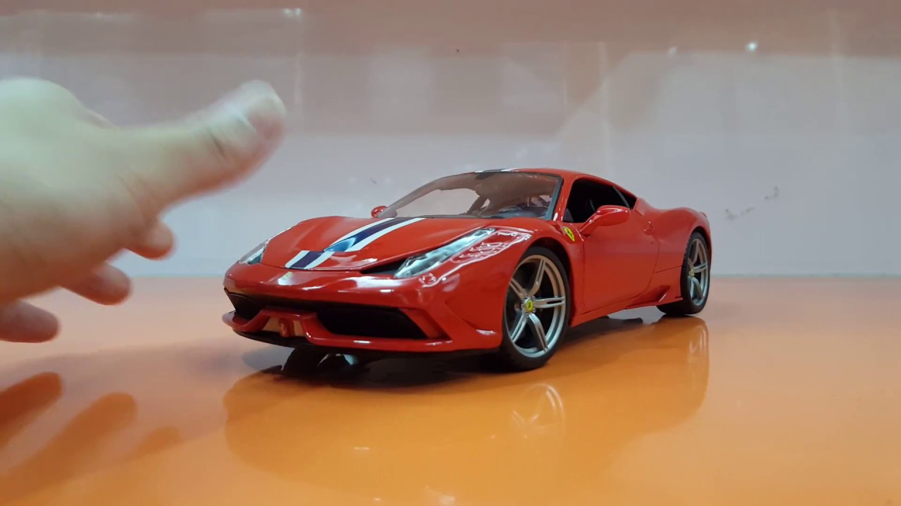 Bburago 1/18 Diecast - Ferrari 458 Speciale