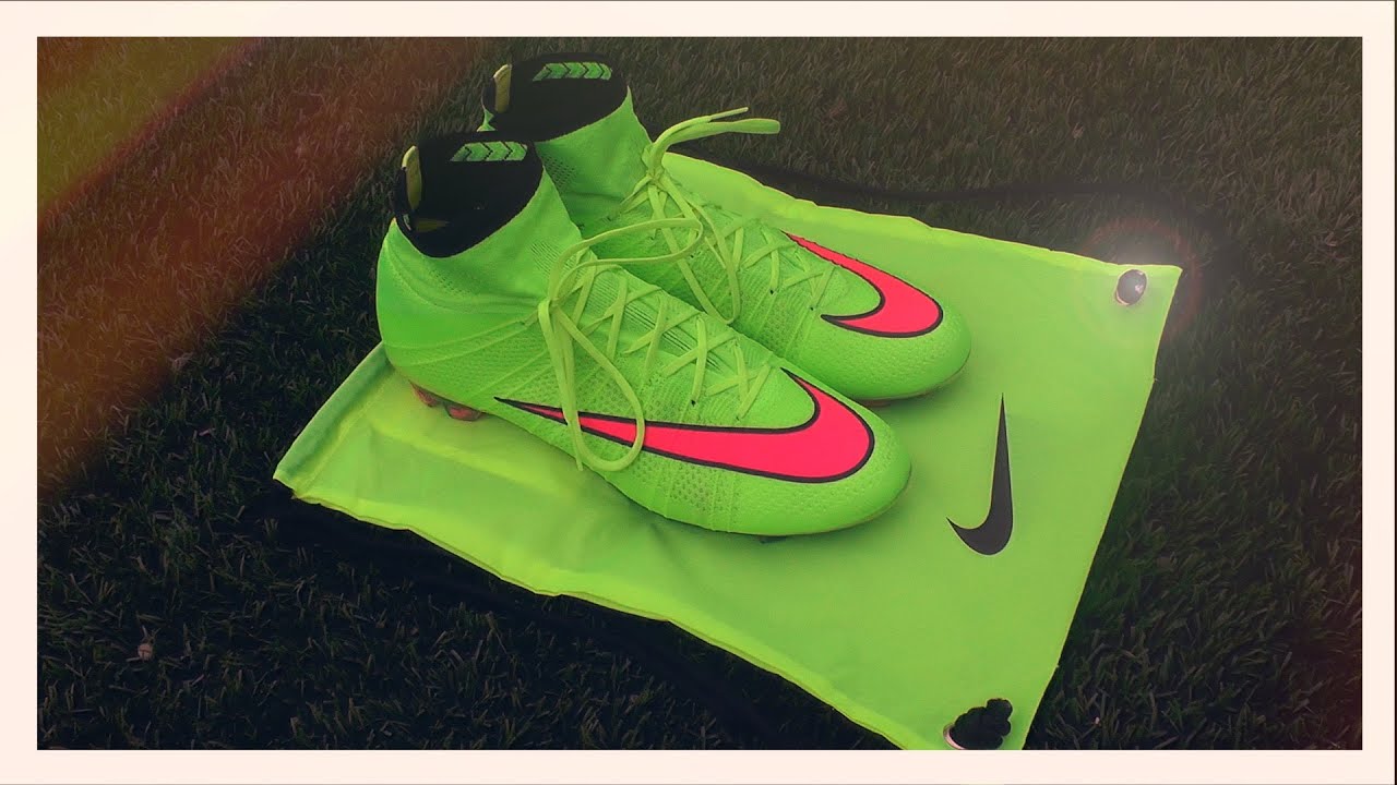 Nike Mercurial Superfly 4 Volt/Hyper Pink | TEST | Cristiano Ronaldo 'CR7' Boots | By DutchBallerz