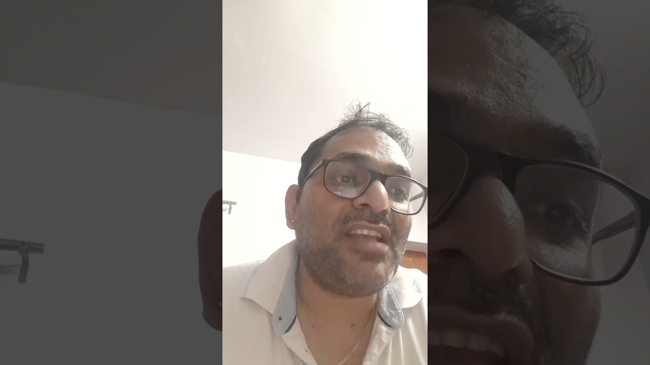 Reading Sandhya samasyalu by Sri Sri in mahaprasthanam 