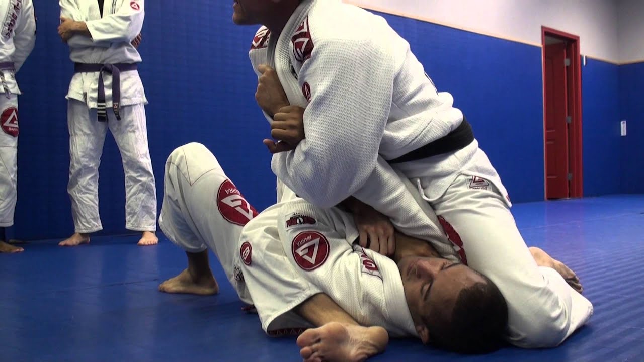 Draculino: 2nd Arm Bar from Mount Position