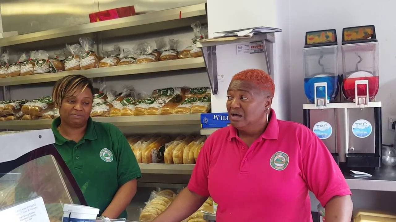 Davis Bakery Caribbean Takeaway(Birmingham)