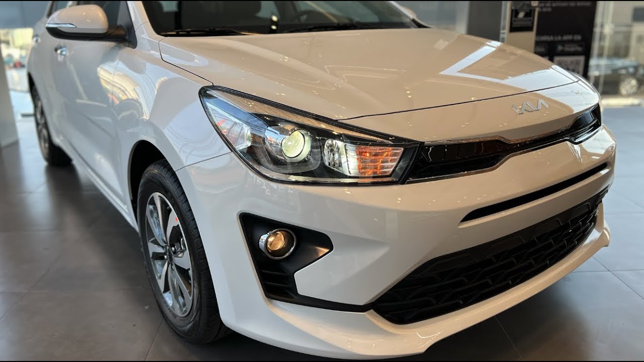 Kia Rio 2023 Hatchback EX Una versión después de la básica