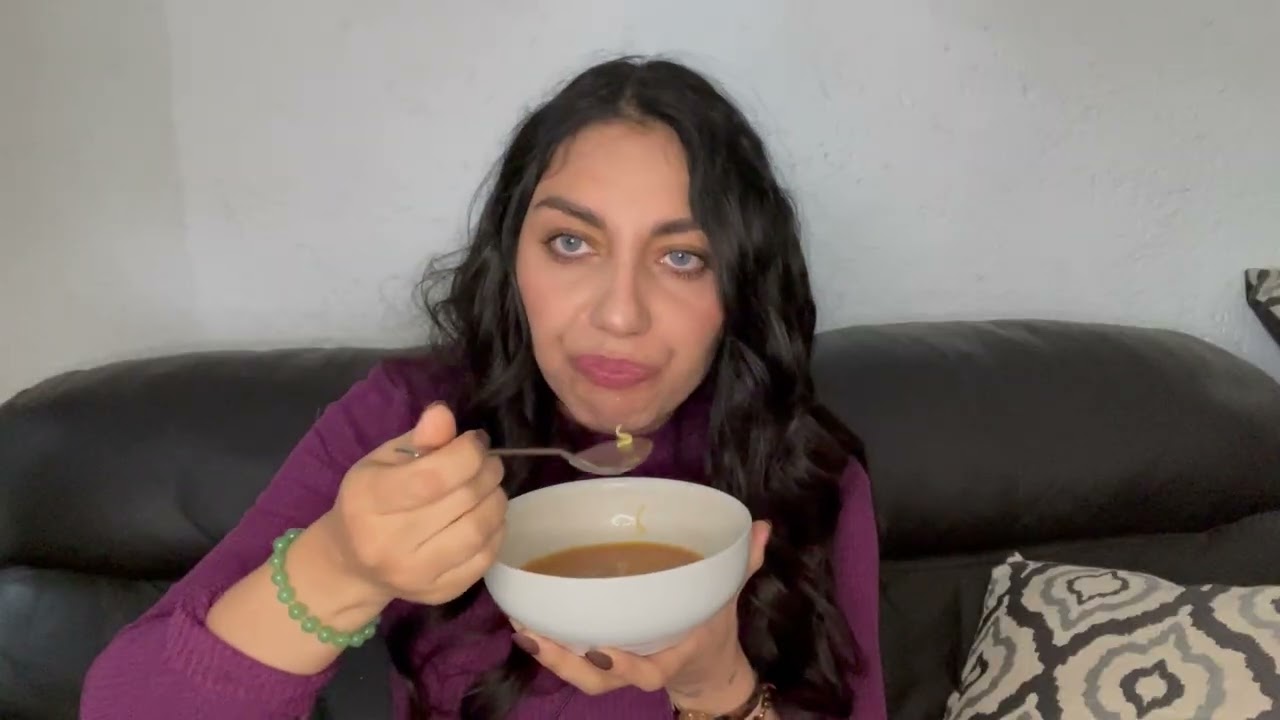 ASMR | Comiendo MARUCHAN 🍜😋