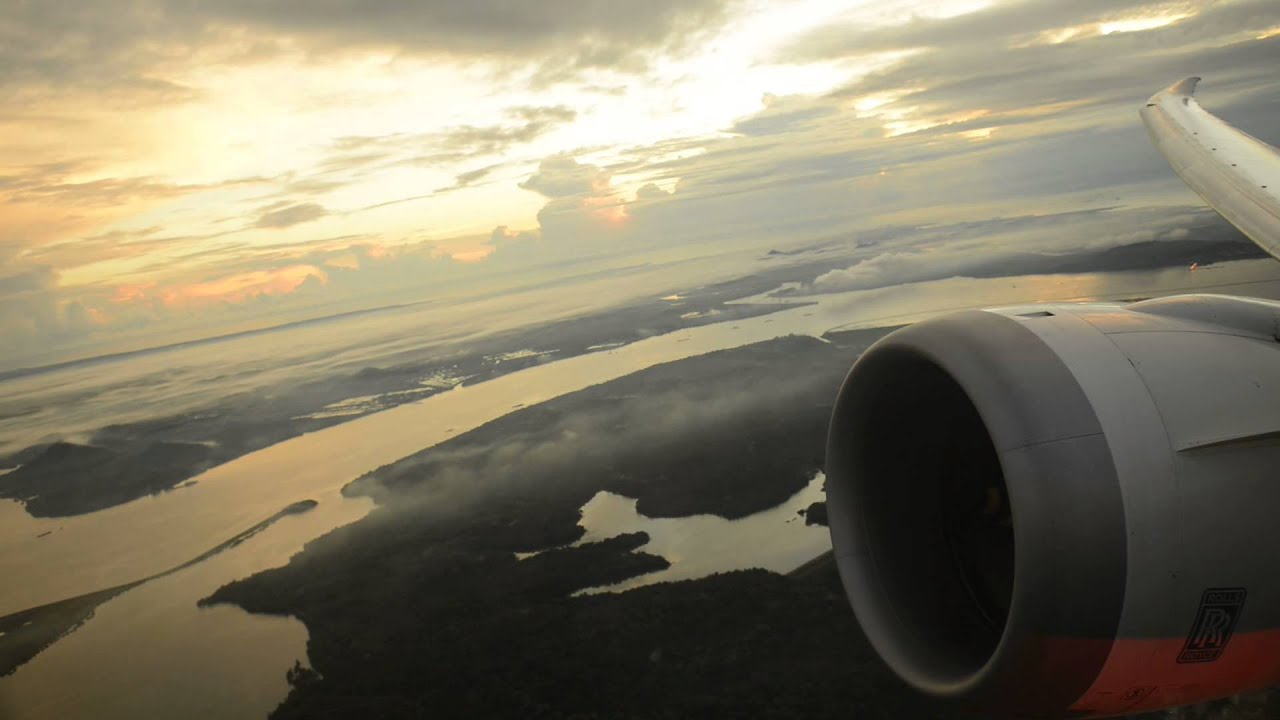 ANA All Nippon Boeing 787-8 JA807A takeoff at Singapore Changi