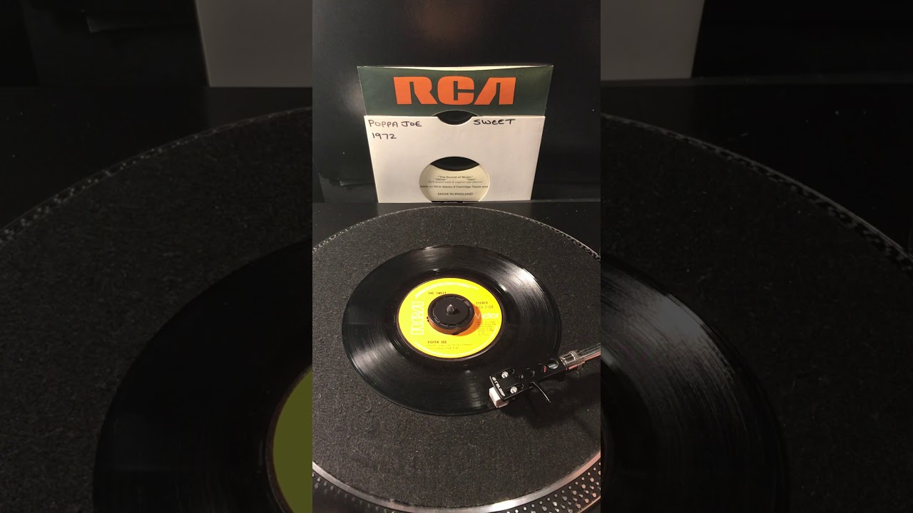 The Sweet - Poppa Joe ( Vinyl 45 ) From 1972 .