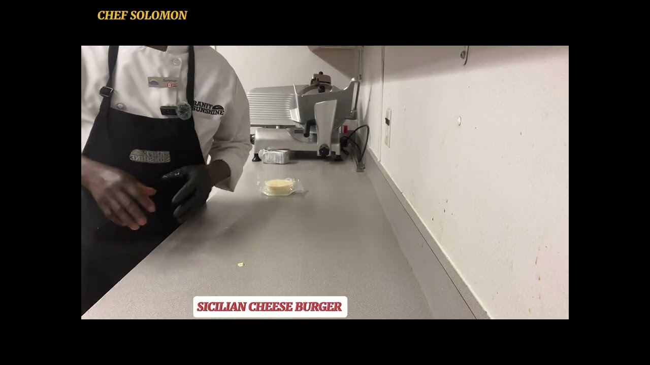 SICILIAN CHEESE BURGER WITH PEPPER AND TOMATO RELISH