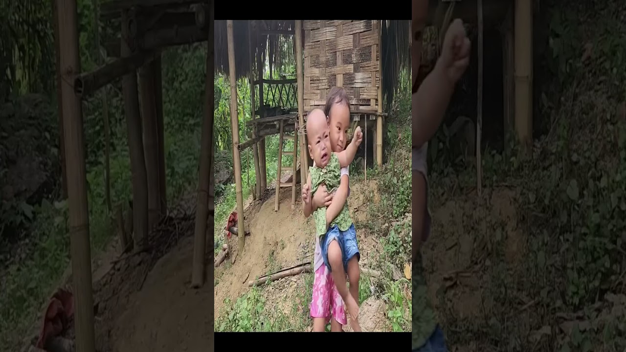 Poor baby with single mom #poorbaby #poorlife  #mother #daughter #baby #singlemom #singlemother
