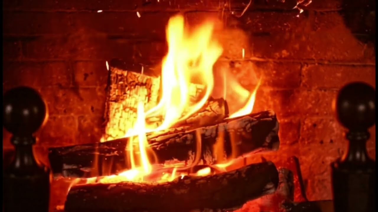 Relaxing Fireplace Ambience – Cozy Crackling Fire 