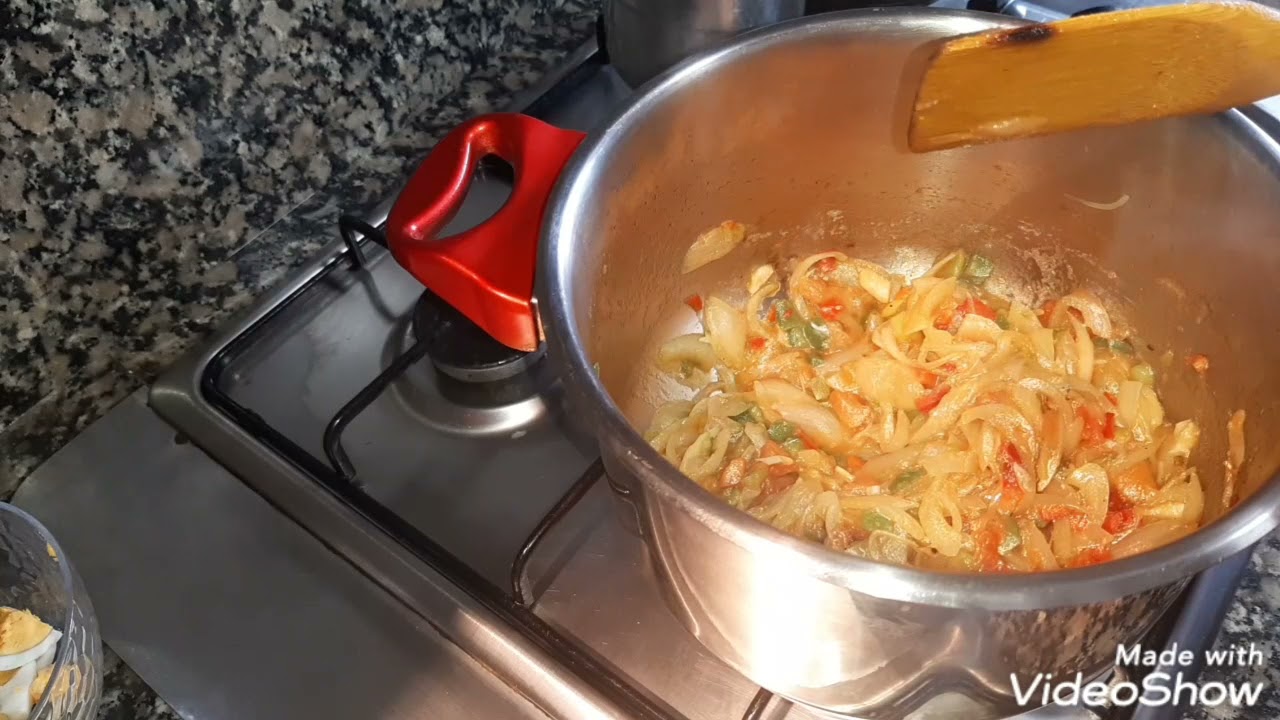 TitlePanada Gallega De Atún فطيرة بانادا بالطون على الطريقة الإسبانية سهلة و لذيذة😋😋😋