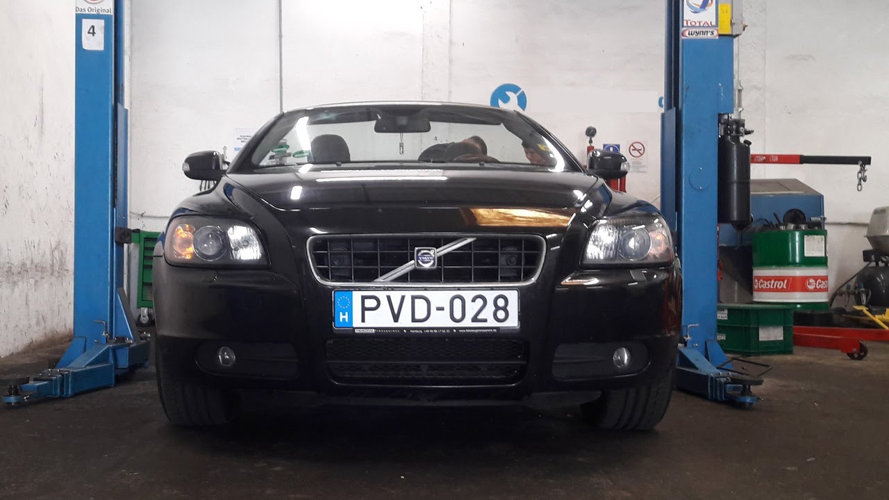 Egy &ouml;thengeres Volvo, ami j&oacute;, de nem t&ouml;k&eacute;letes - &Eacute;RT&Eacute;KBECSLŐ: VOLVO C70