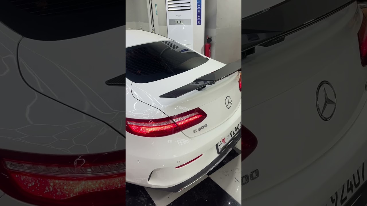 ELECTRIC SPOILER FOR MERCEDES-BENZ E300 #abudhabi #electricspoiler #carspoiler #mercedes #e300amg