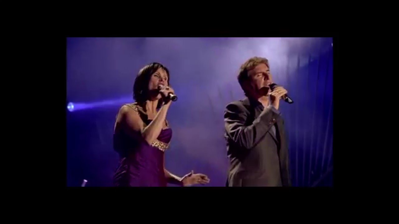 Ave Maria (Liam Lawton) - Roisin O'Reilly, Liam Lawton & Joseph McManners