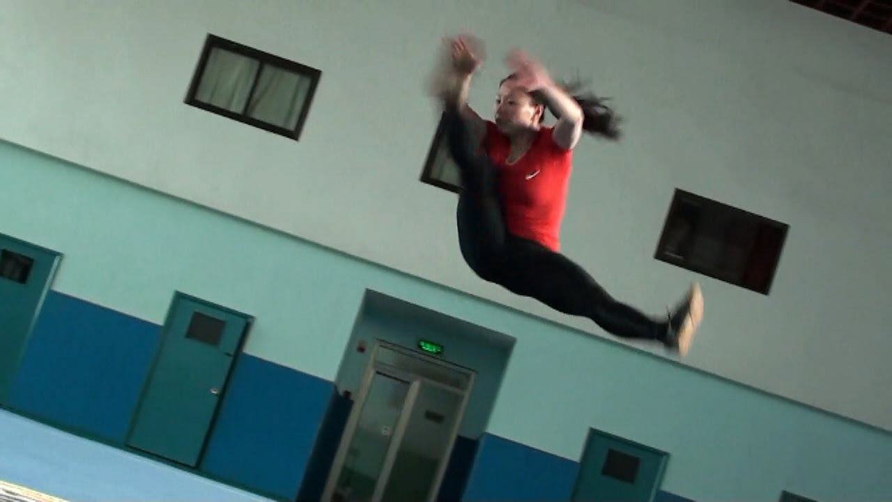 WUSHU TUTORIAL: Running Lotus Kick