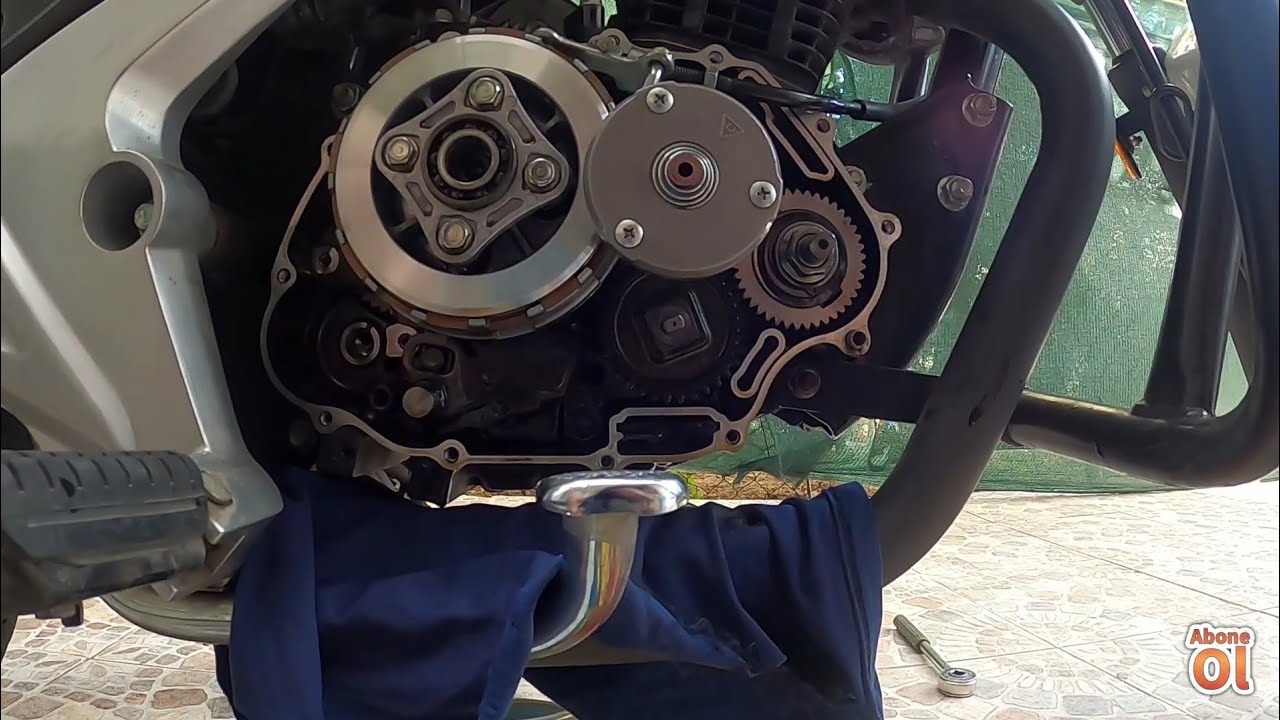 Honda CB 125 F Debriyaj Balatası Değişimi 9000km