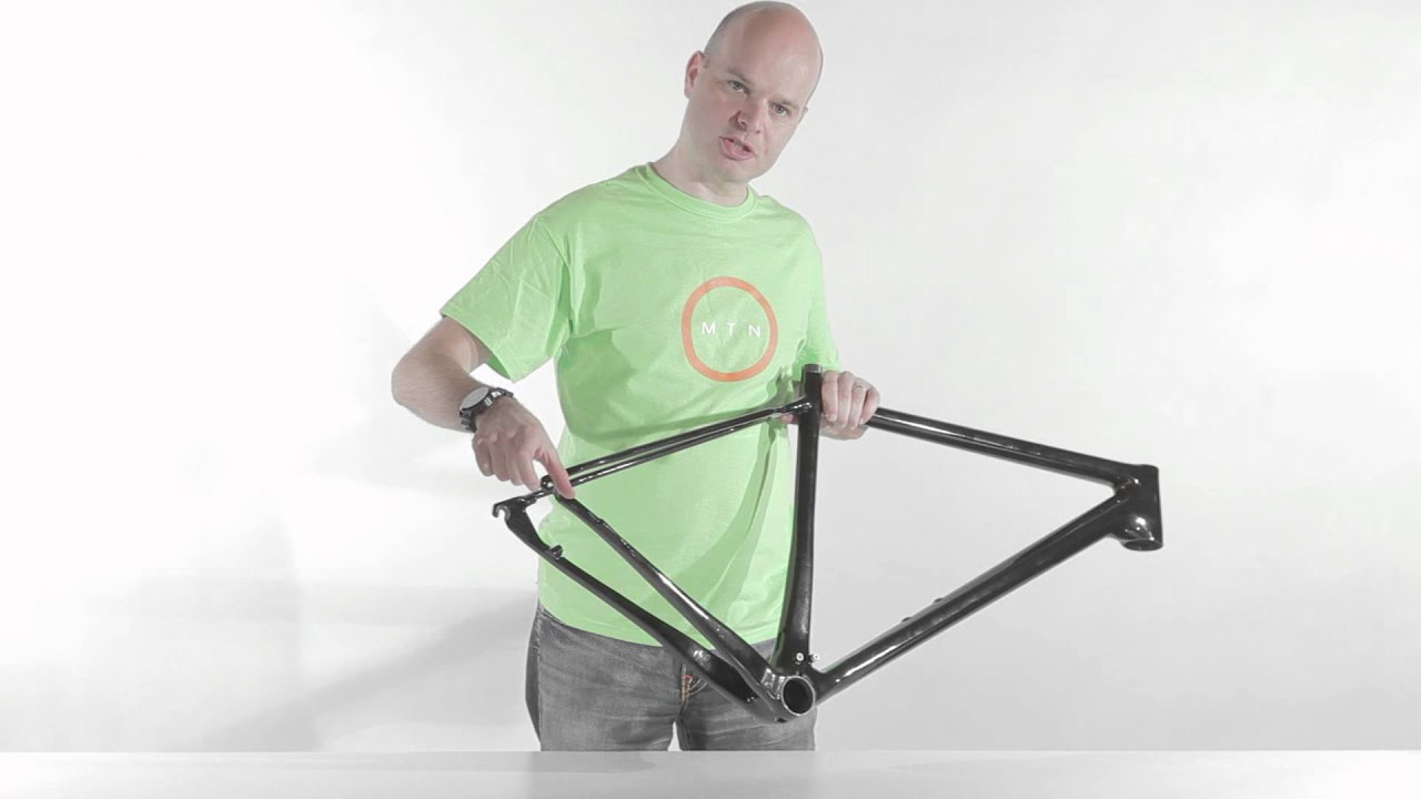OPEN O-1.0 Fully-internal cable & hoses - exit points on the chainstays