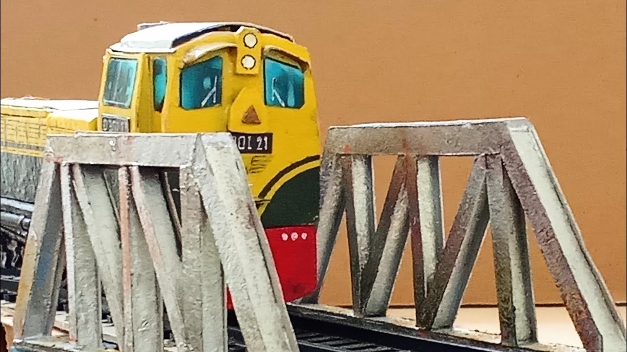 BERMAIN DIORAMA RAILKING CUSTOM