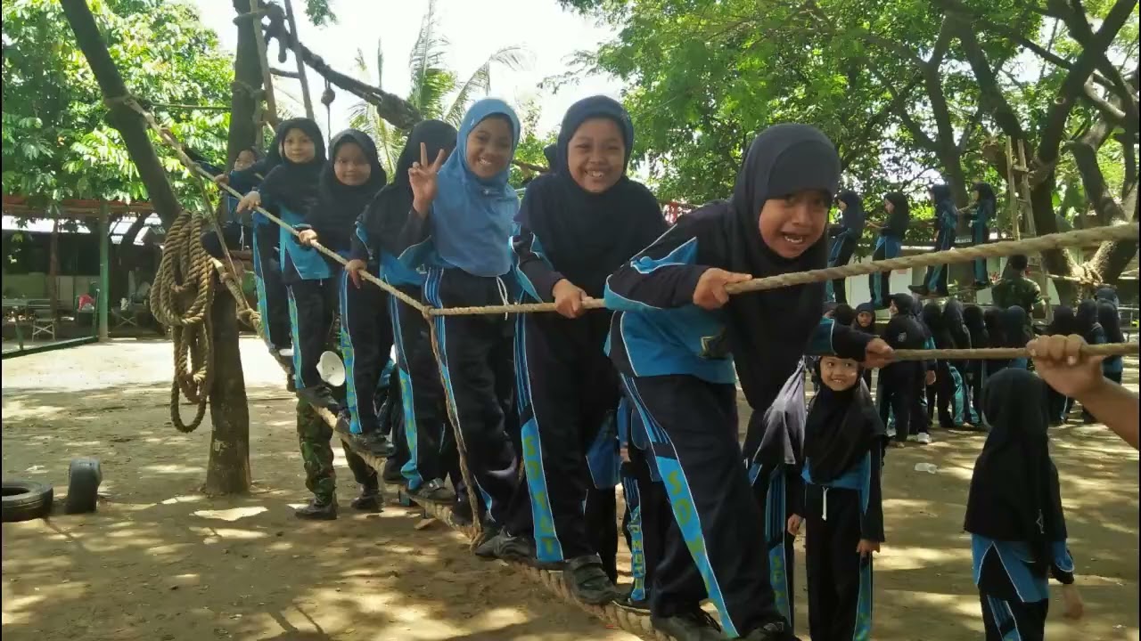 Kegiatan Siswa-Siswi SD Muhammadiyah 1 Ngadiluwih