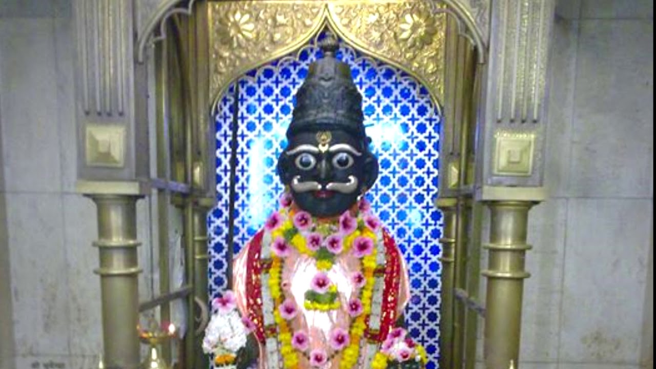 Vetoba Mantra: Om Namah Paraya Shivatmane Vetalaya Namah, 21 Chants