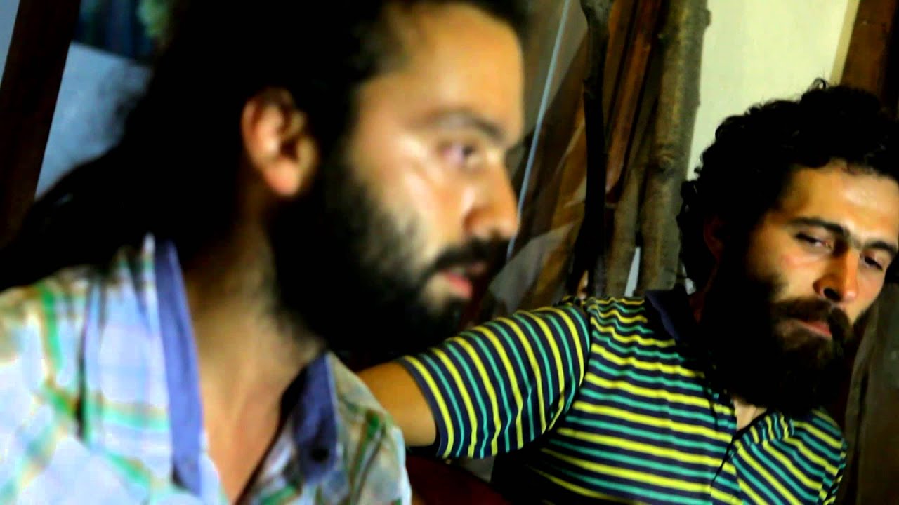 NRG_D & GangJah Army - BalkanSka (live acoustic @ Nomads hostel)