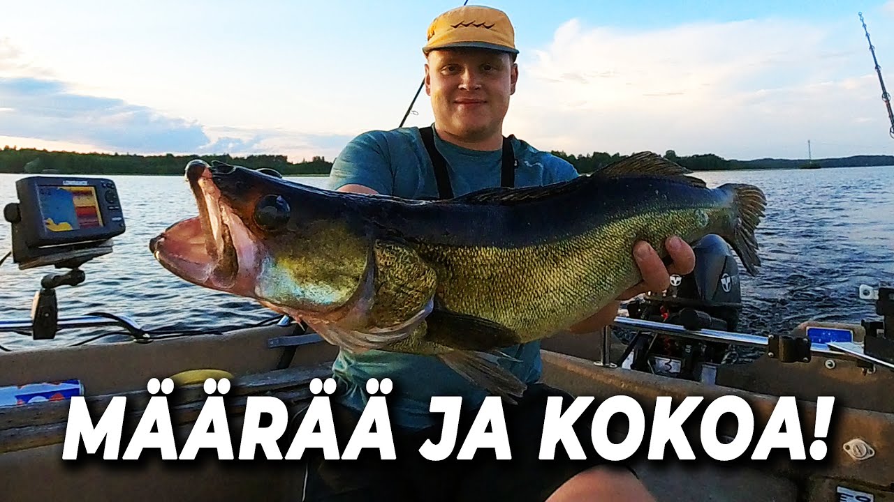 HURJA ILTASYÖNTI! | KOMEITA KUHIA JA ISO HAUKI | KUHAN VETOUISTELUA | Finnish Fisherman