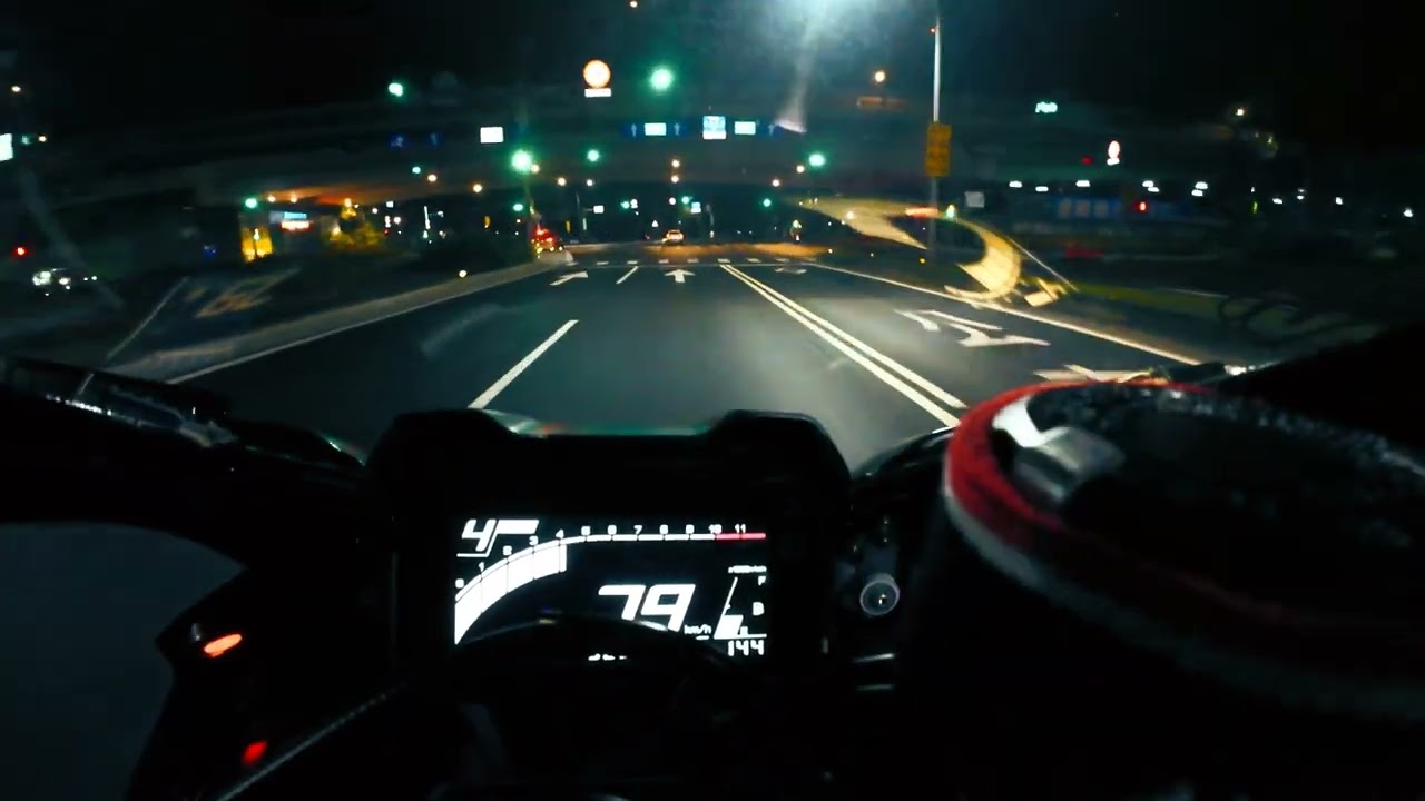 11度低溫夜騎洲美快速道路