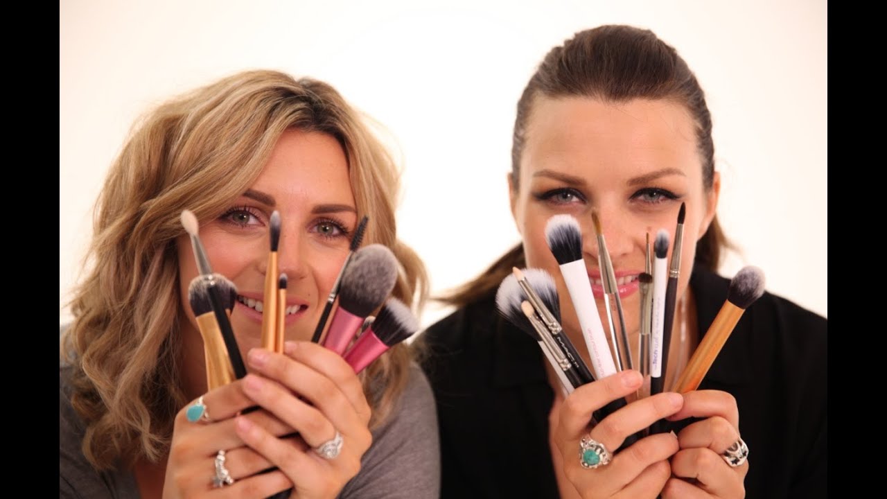 PIXIWOO GUIDE TO MAKEUP BRUSHES
