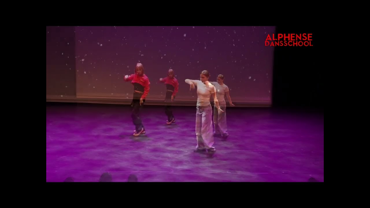 Melissa solo  Zoe solo Alphense Dansschool