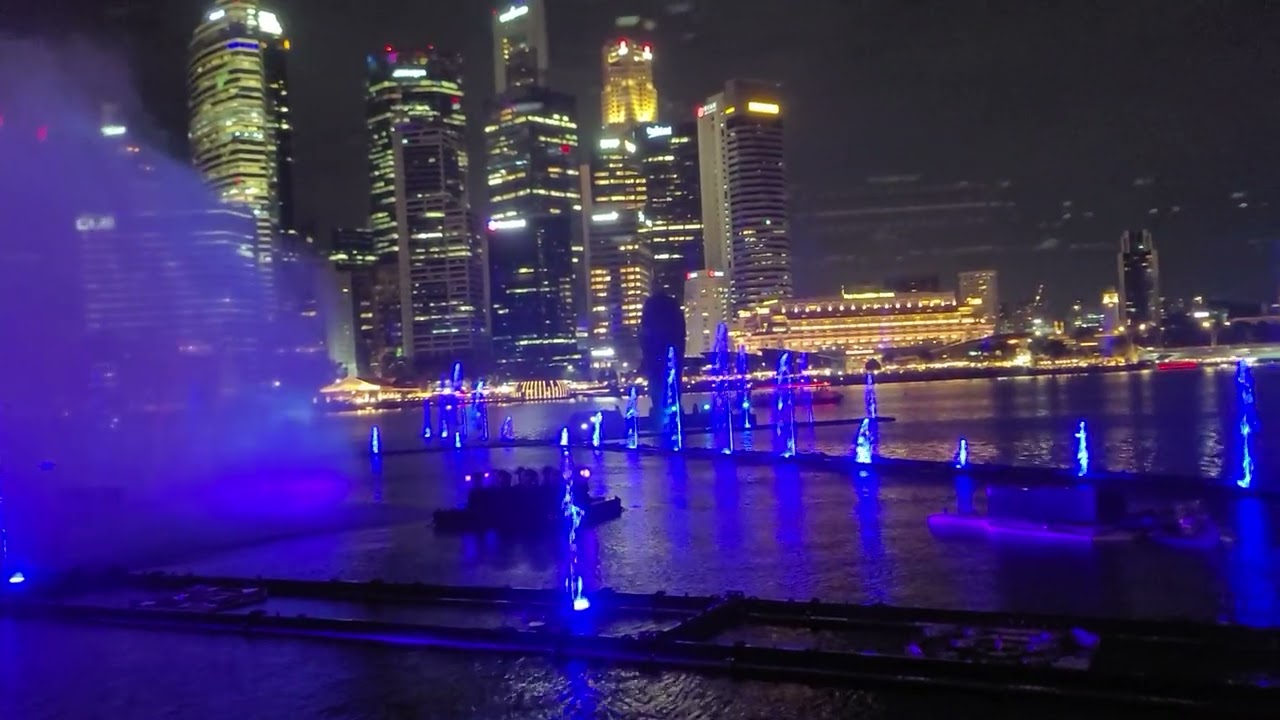 Spectra Lights And Water Show. Marina Bay Sands, Singapore.